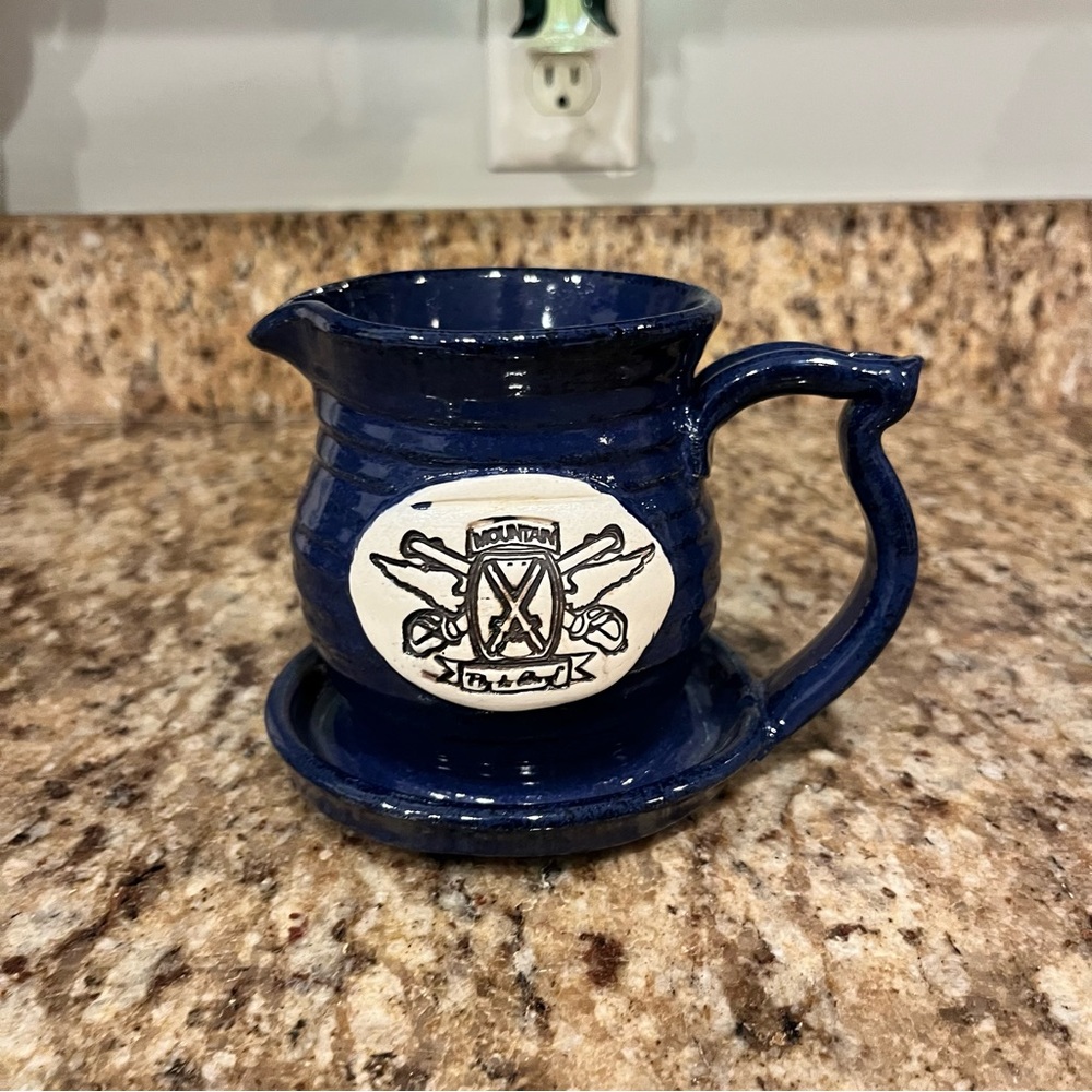 Hand Thrown Pottery 10th Mountain Unit Army Blue Mug Syrup Creamer Ft Drum
